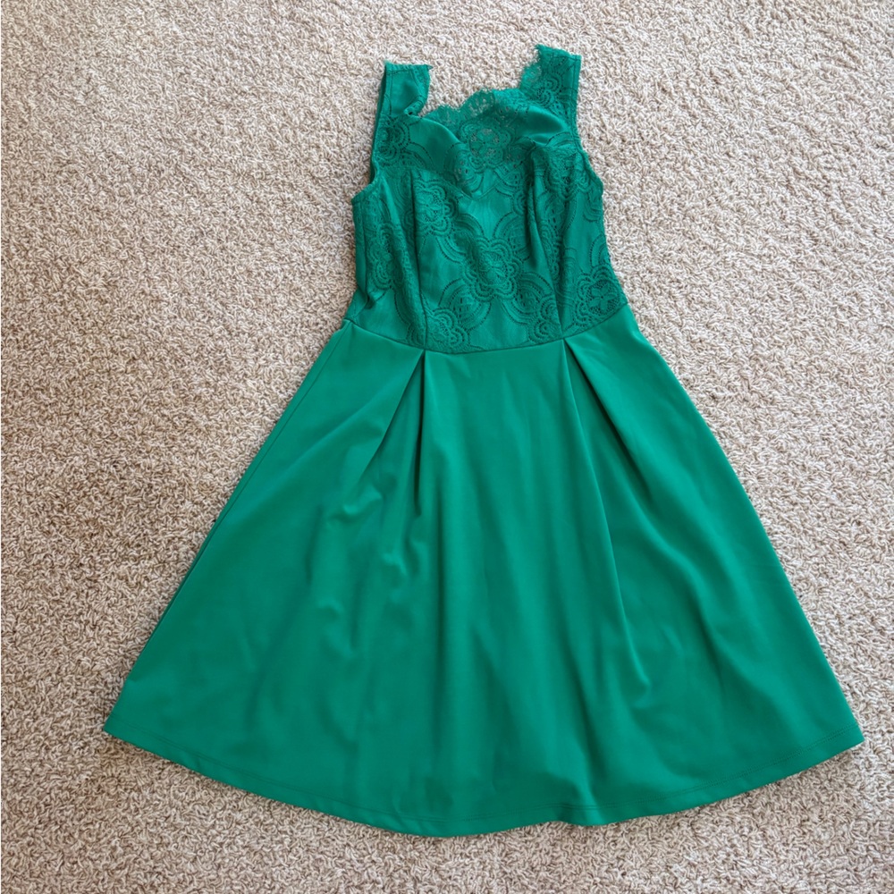 Green Francesca’s cocktail dress